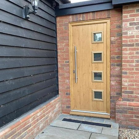 Ferienwohnung Stansted Airport Luxury Annexe With Parking. Birchanger Exterior foto