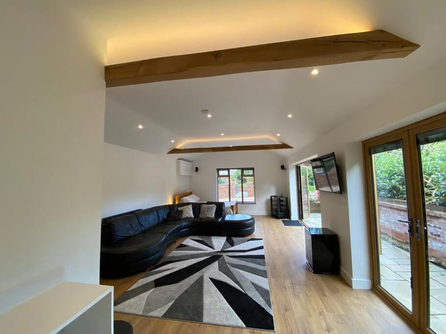 Ferienwohnung Stansted Airport Luxury Annexe With Parking. Birchanger Exterior foto