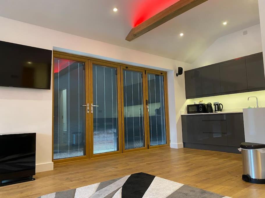 Ferienwohnung Stansted Airport Luxury Annexe With Parking. Birchanger Exterior foto