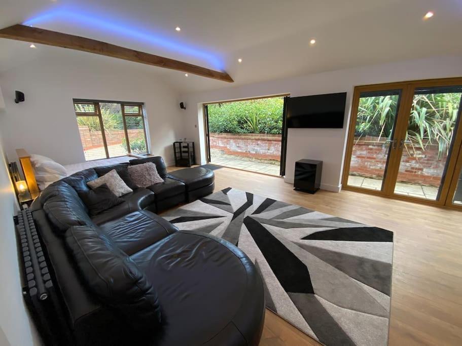 Ferienwohnung Stansted Airport Luxury Annexe With Parking. Birchanger Exterior foto